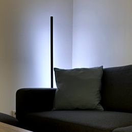 Tube lumineux RGB sur pied noir – 1,8m - Ibiza Light