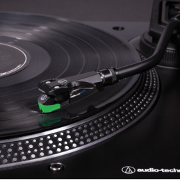 	Platines vinyles entrainement direct - Audio-Technica - AT-LP120XBT-USB BK