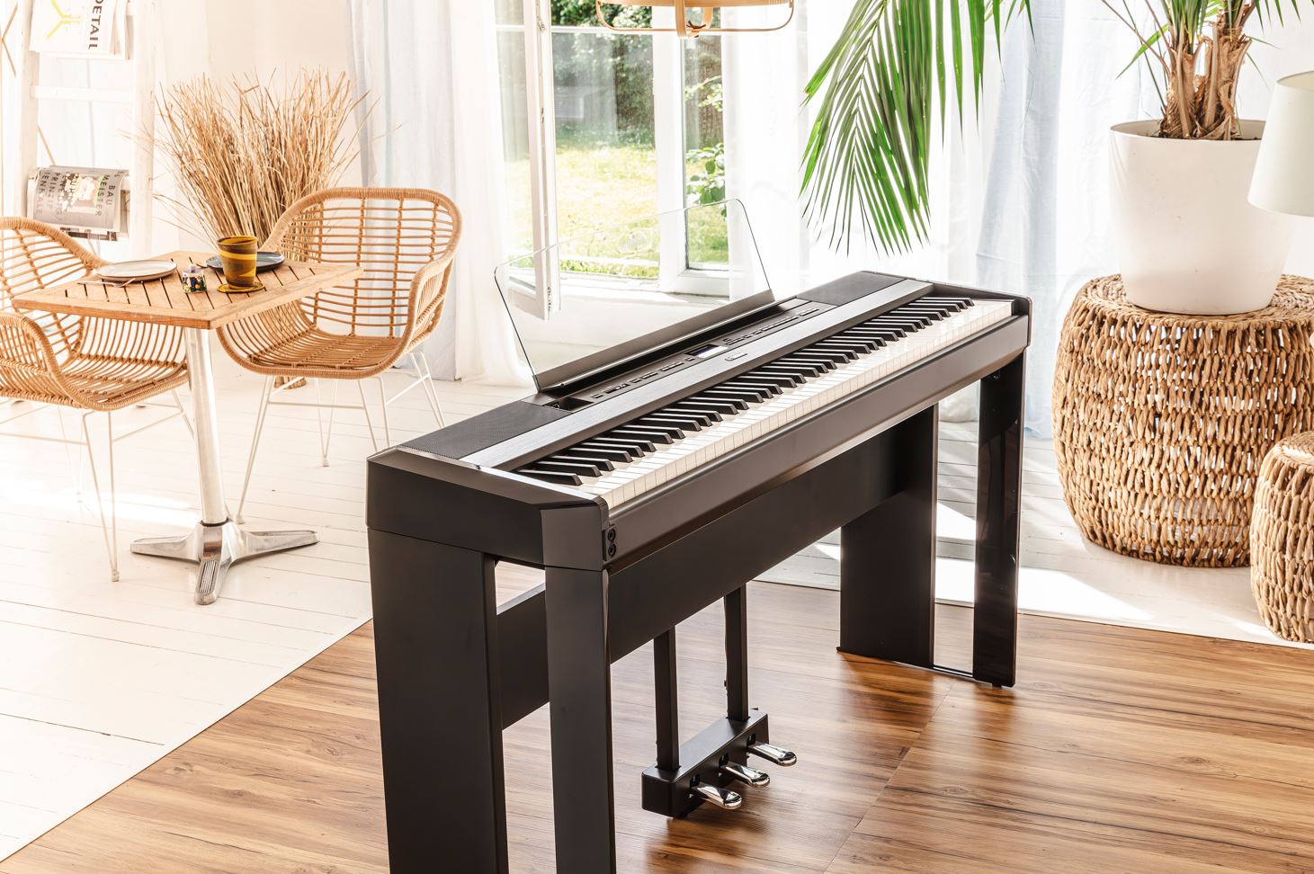 Yamaha P-525 : Le piano numérique compact portable ultime - Guide d'achat, avis, test, prix et comparatif