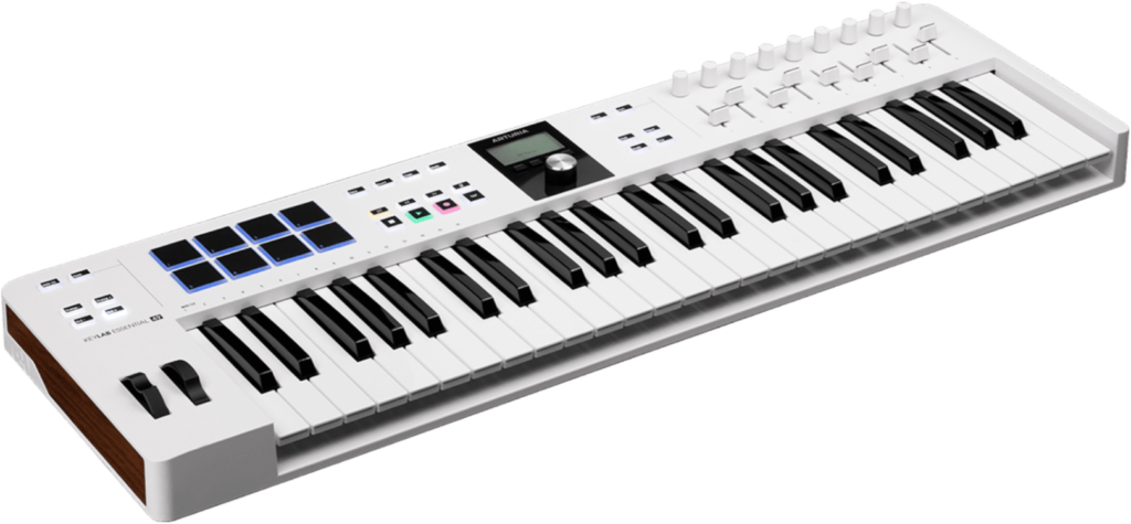 Launchkey 49 MK4 vs Arturia KeyLab 49 : différences clés